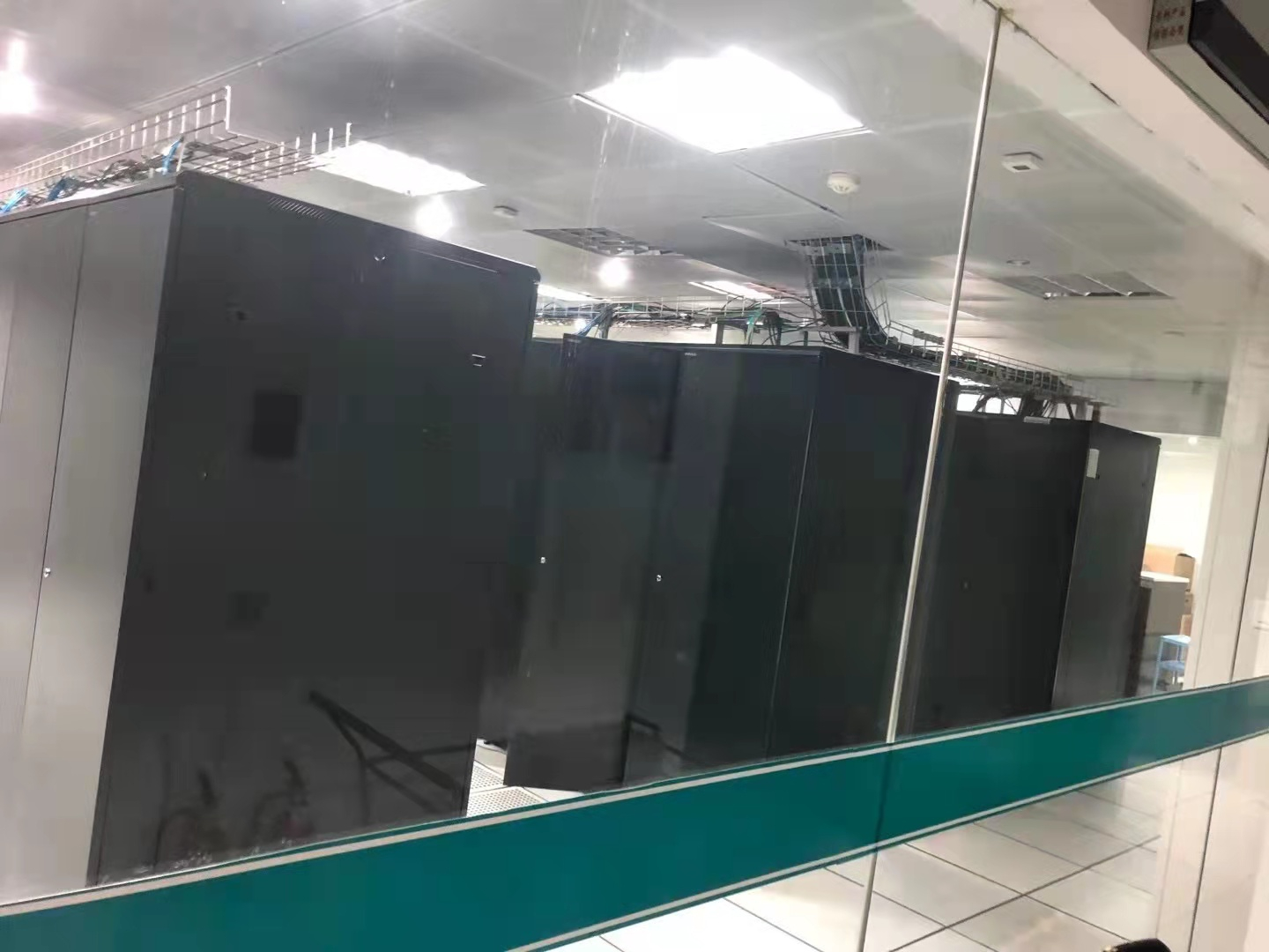 江苏连云港医院机房UPS及电池更换